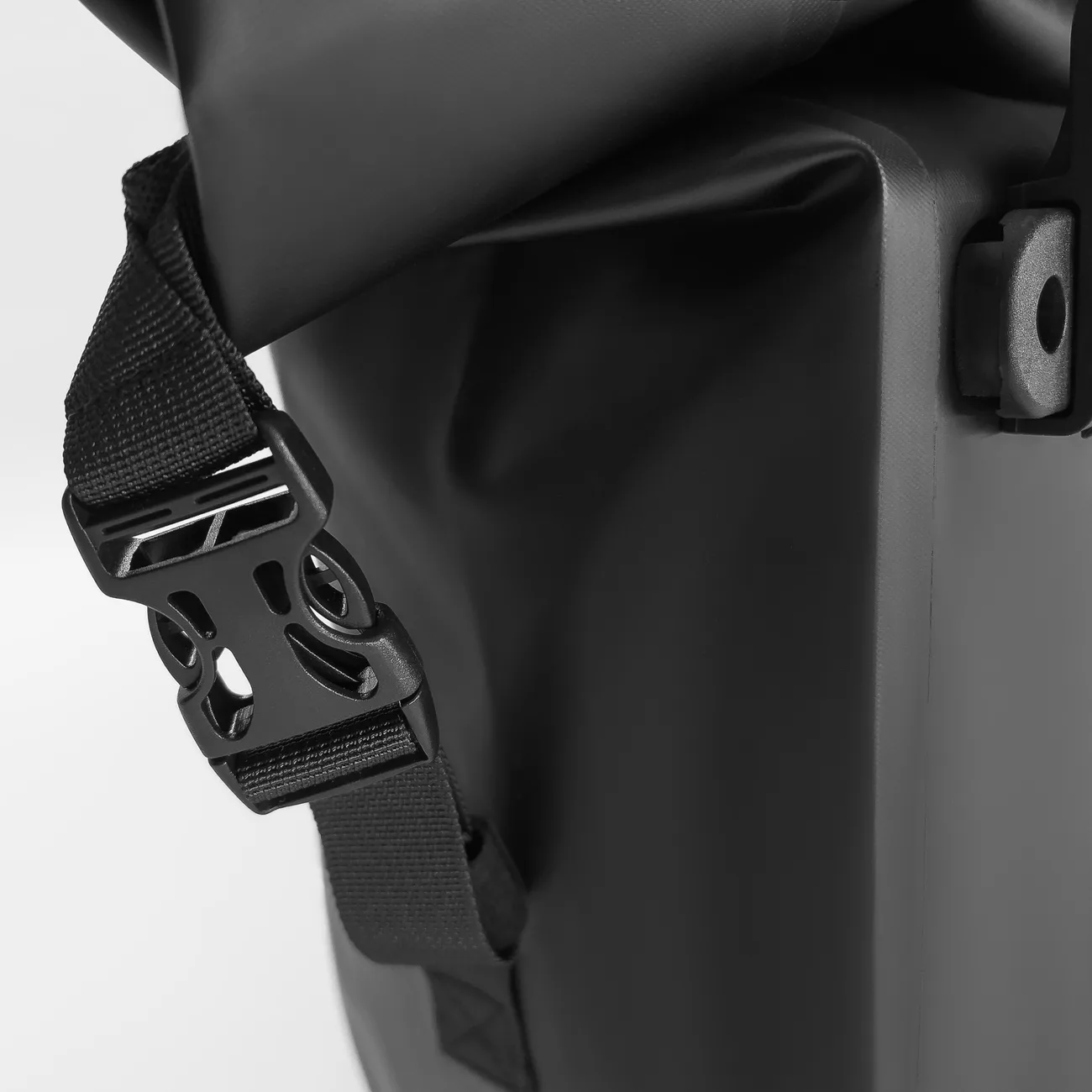 Waterproof 25L black bike pannier for bike rack 10