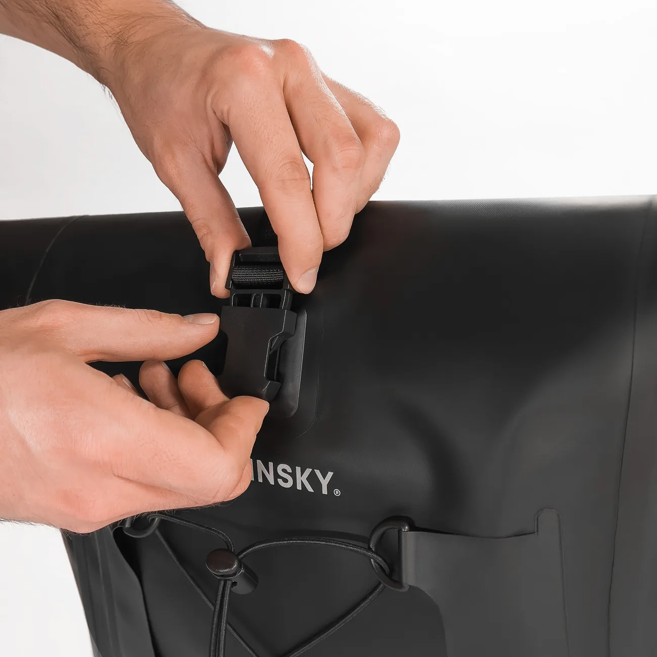 Waterproof 25L black bike pannier for bike rack 11