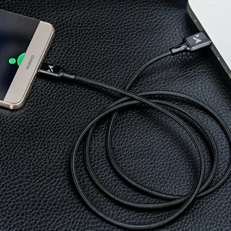 Kabel przewód USB Iphone Lightning 2.4A 1m czarny 11