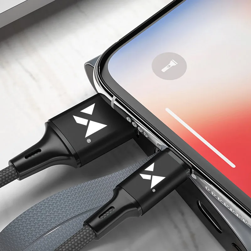 Kabel przewód USB Iphone Lightning 2.4A 1m czarny 9