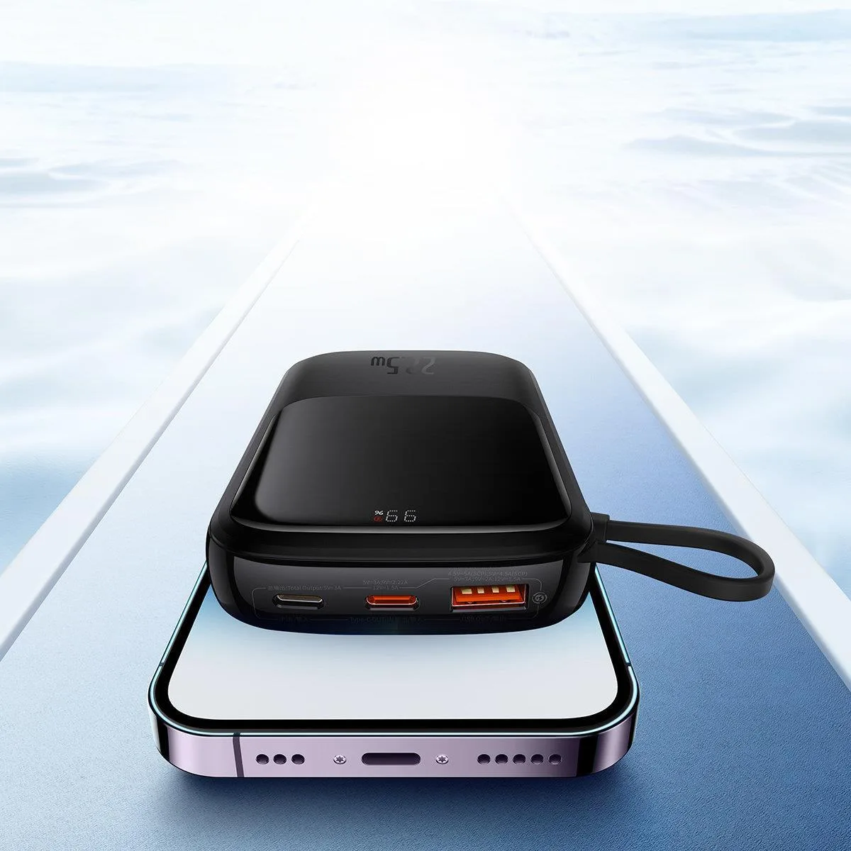 10000 mAh-s, 22,5 W-os QC-PD-SCP-FCP gyorstöltő power bank USB-C kábellel, fekete 10