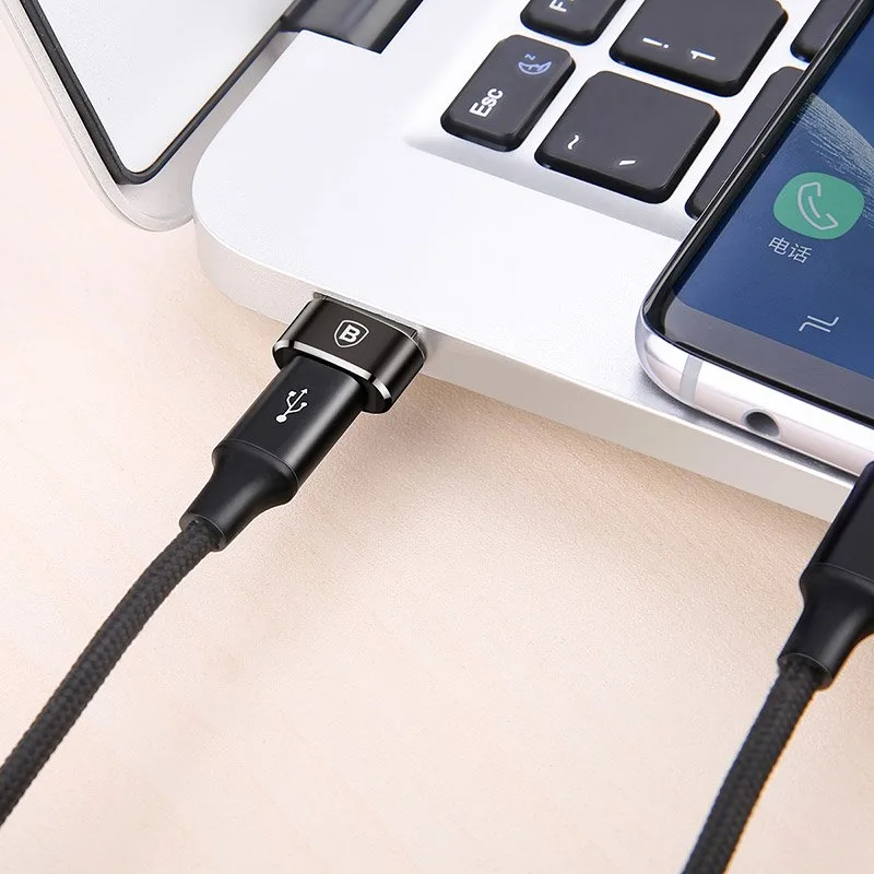 Kleiner USB-C-zu-USB-Adapter – schwarz 10