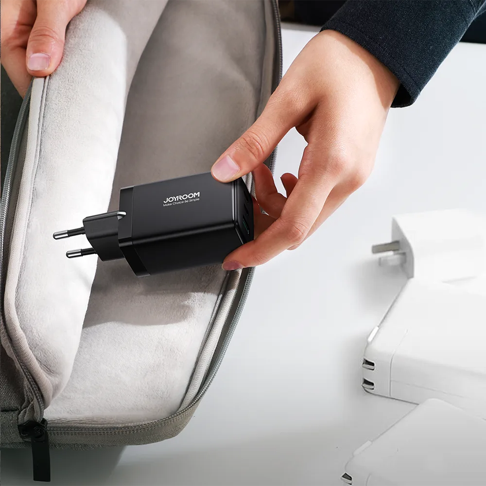 Szybka ładowarka sieciowa GaN USB 2x USB-C + kabel USB-C 1.2m - czarna 10