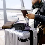 10000 mAh-s, 20 W-os MagSafe vezeték nélküli powerbank állvánnyal + USB-C kábellel, fekete 6
