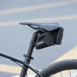 Torba rowerowa wodoodporna mocowana pod siodełko pojmność 1.5L czarna 10