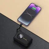 Power Bank de 10000 mAh cu cabluri USB-C / Lightning, negru 3