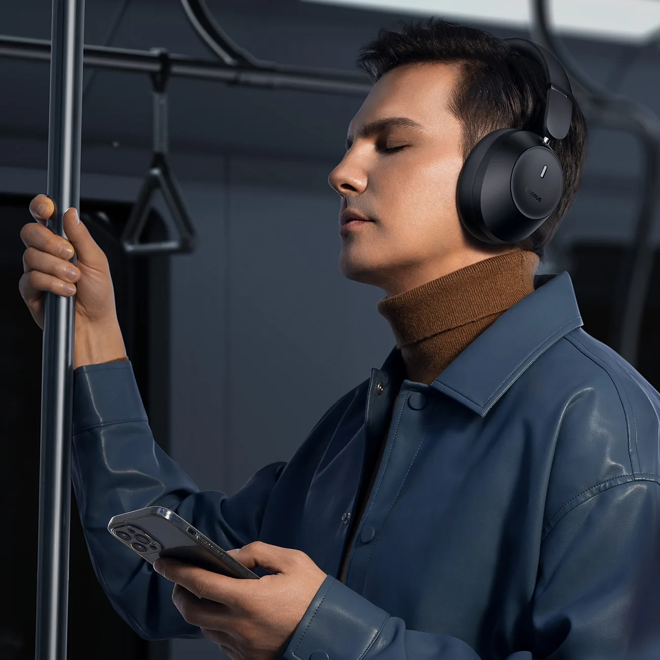 Bass 30 Max Bluetooth 5.3 Over-Ear Wireless Headphones - Black 10