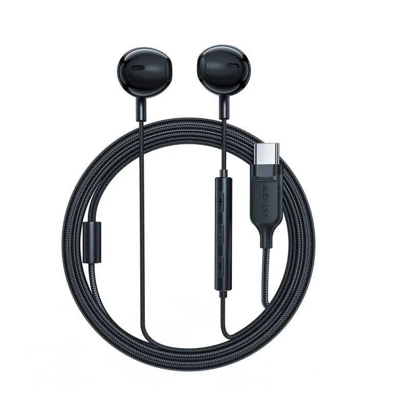 Fülhallgató USB-C csatlakozóval, mikrofonnal és távirányítóval, 1,2 m-es kábellel – fekete