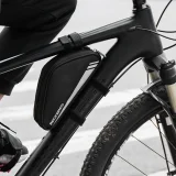 Taška na náradie a pumpu na bicykel, upevňovaná na rám, 0,7 l – čierna 10