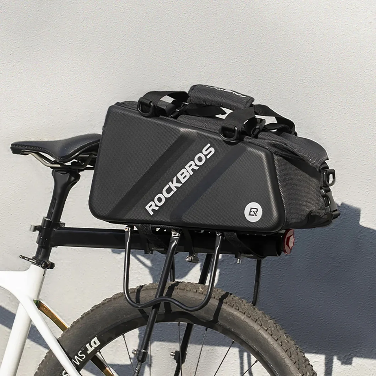 11,6-Liter-Sport- und Fahrradtasche zur Befestigung am Gepäckträger – schwarz 3