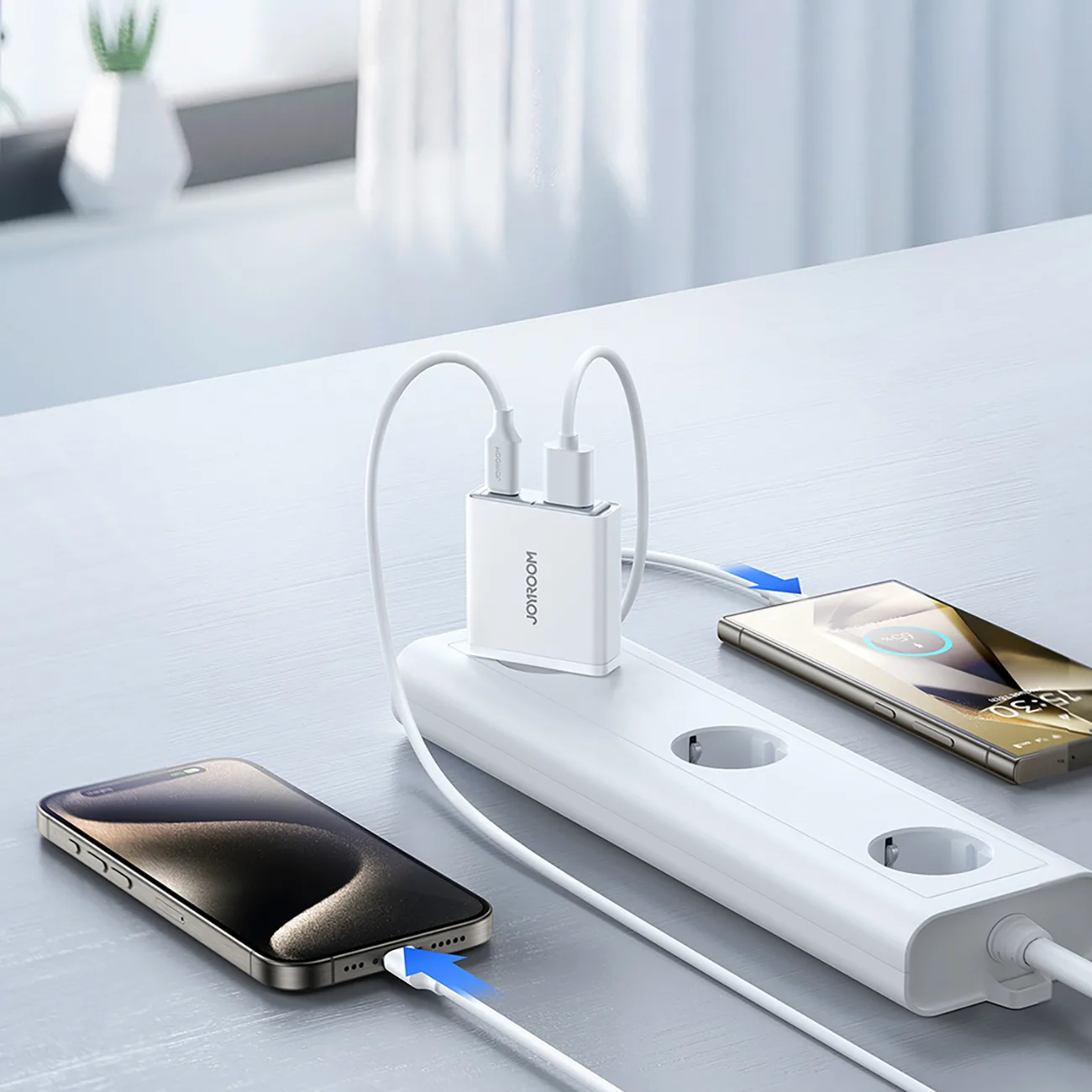 Kleines und ultradünnes 20-W-USB-A-zu-USB-C-Ladegerät – weiß 9