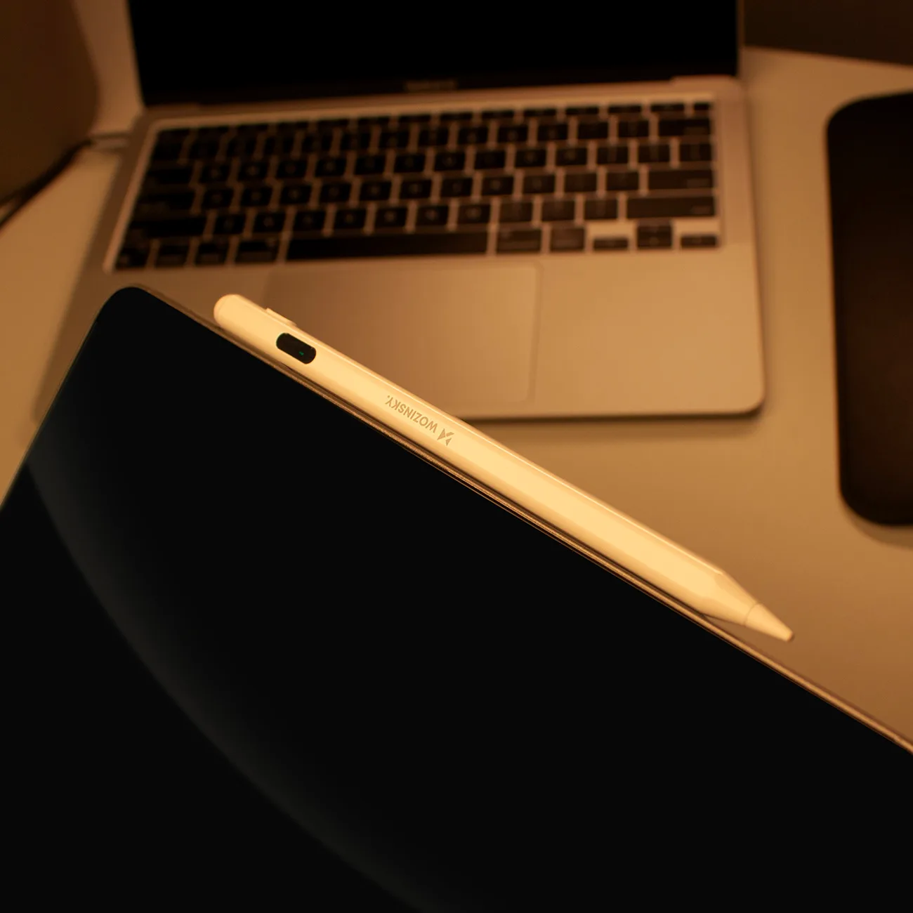 Aktívny stylus Univerzálny stylus pre Android a iOS USB-C – biely 6