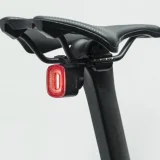 Rotes LED-Rücklicht für Fahrräder mit USB-C-Bremssystem – schwarz 2