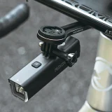 Predné svetlo na bicykel 5000 mAh, 1500 lm, IPX6 s držiakmi pre Garmin a GoPro – čierne 5