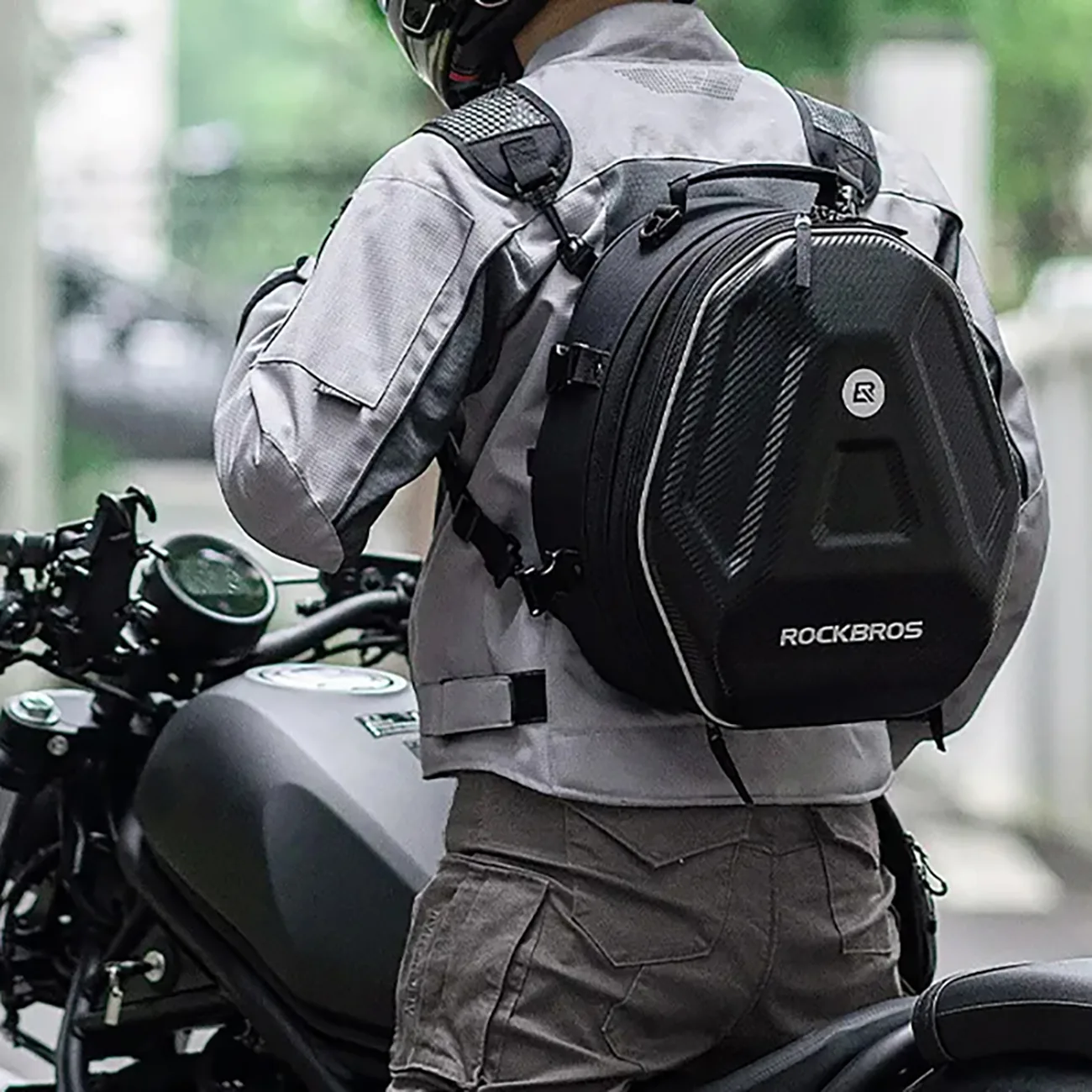 Torba motocyklowa plecak na kask mocowana na bak lub siedzeniu 35l - czarna 6