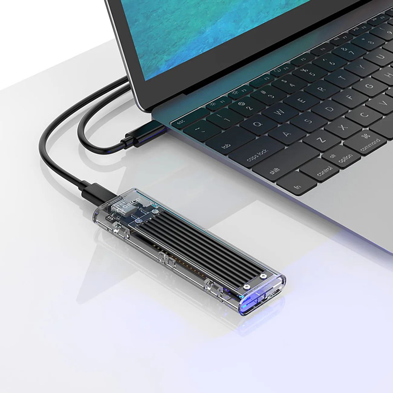 Kieszeń obudowa na dysk TCM2-C3 M.2 NVME na USB-C 10Gb/s - czarno-przezroczysta 3