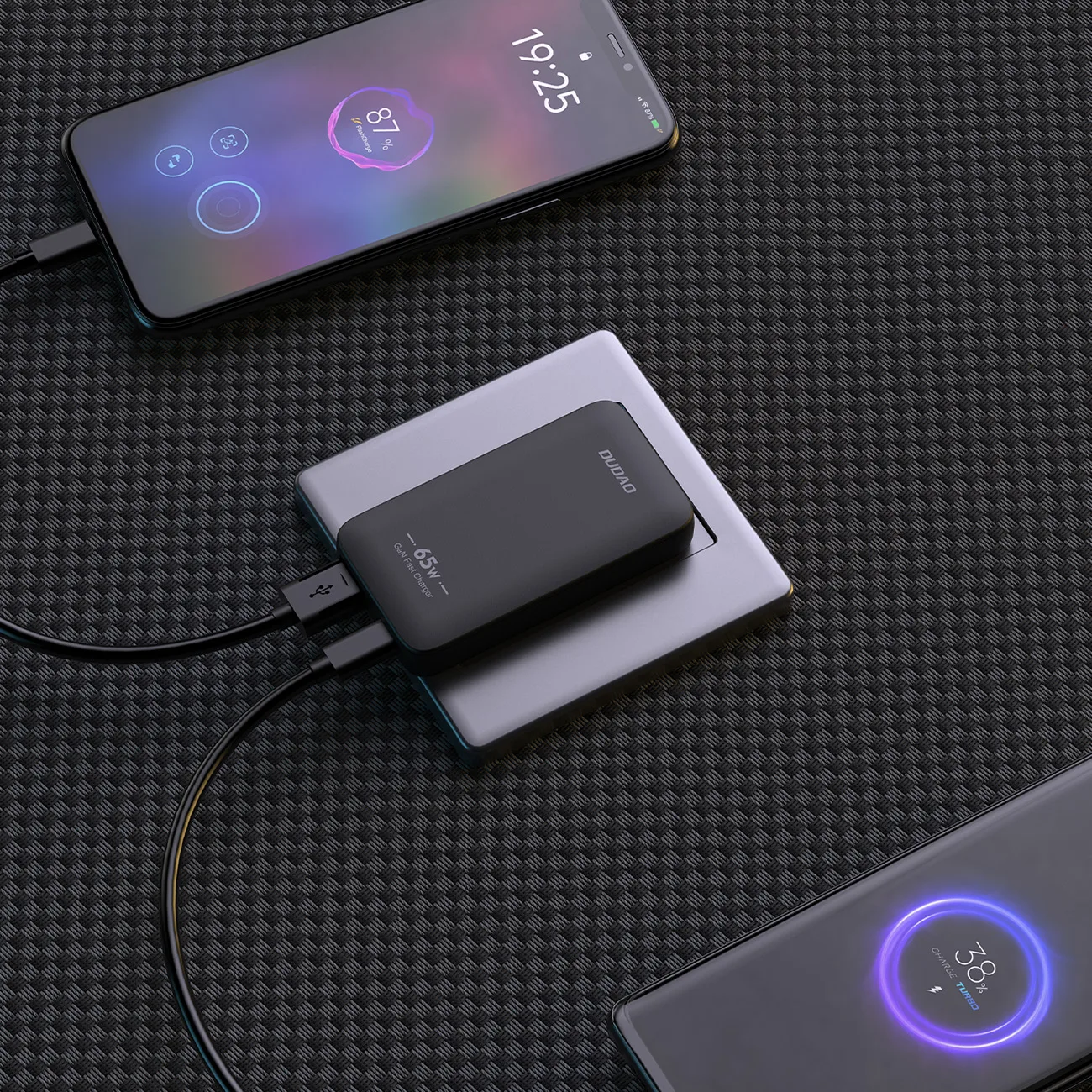 Ultravékony GaN 65 W-os utazó fali töltő USB-A USB-C PD EU / US – fekete 4