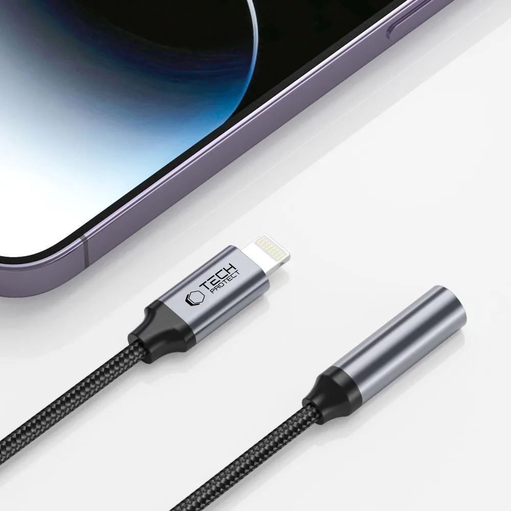 iPhone Lightning to 3.5mm Mini Jack Adapter - Black 3