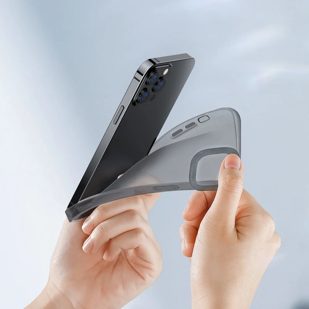 Transparent gel iPhone 13 Pro Simple Series Case, black 10