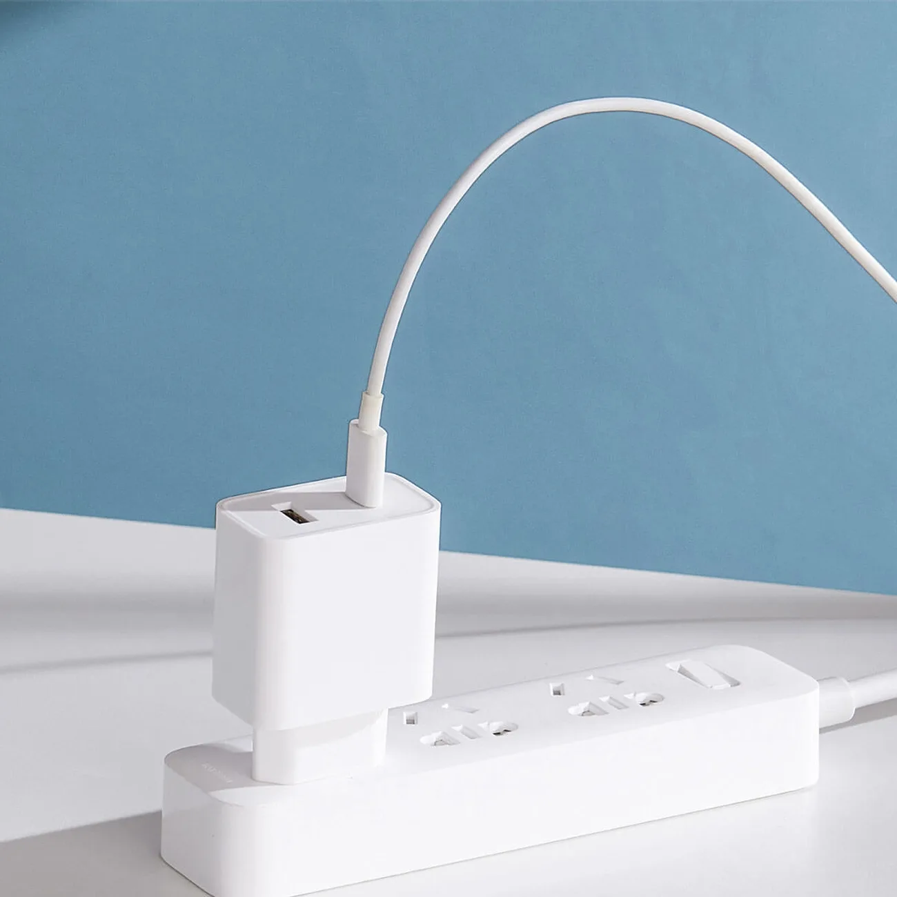 Szybka ładowarka sieciowa Xiaomi Travel Charger Combo USB / USB-C 33W PD biała 3