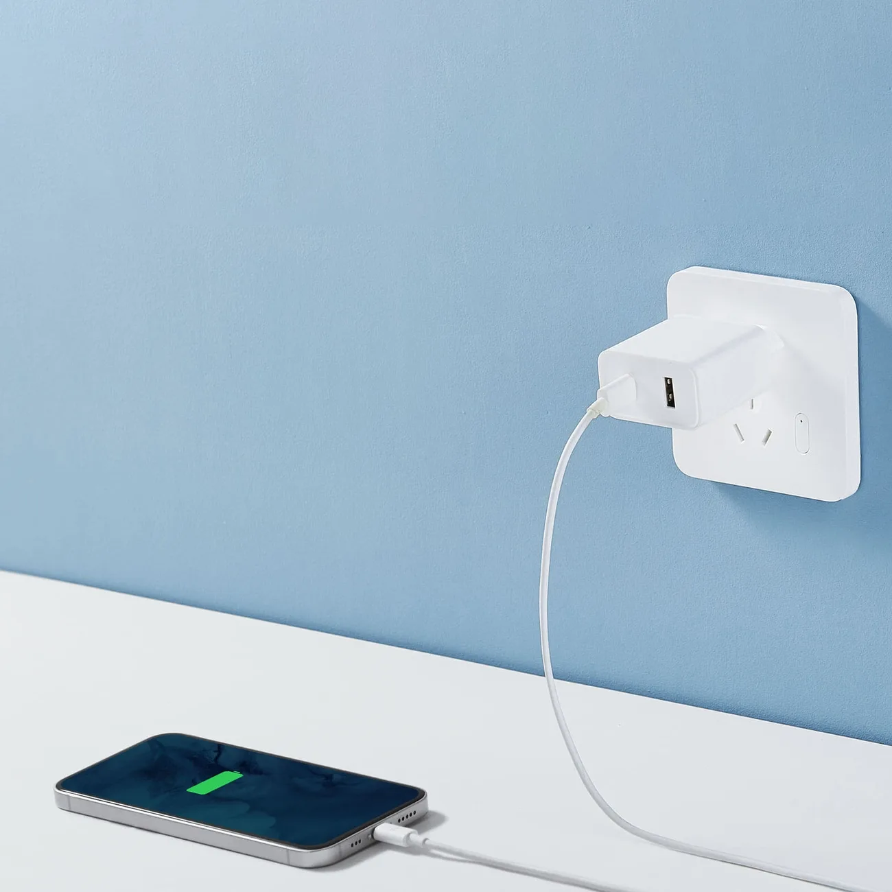 Szybka ładowarka sieciowa Xiaomi Travel Charger Combo USB / USB-C 33W PD biała 4
