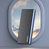 10000 mAh-s fém power bank töltöttségi szintjelzővel, ezüst 9