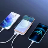 10 000 mAh-s mágneses mini powerbank QC, PD, USB és USB-C csatlakozókkal, fehér 6