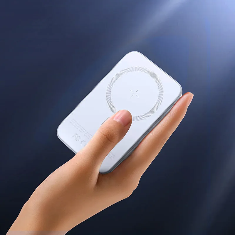10 000 mAh-s mágneses mini powerbank QC, PD, USB és USB-C csatlakozókkal, fehér 7