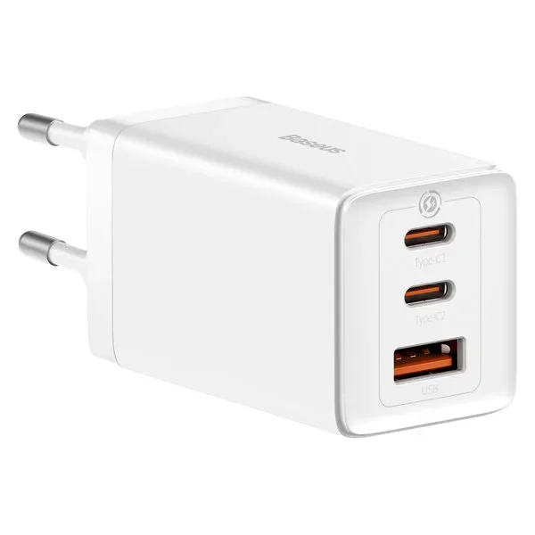 GaN 65 W-os gyorstöltő 2x USB-C porttal + fehér USB-C kábel