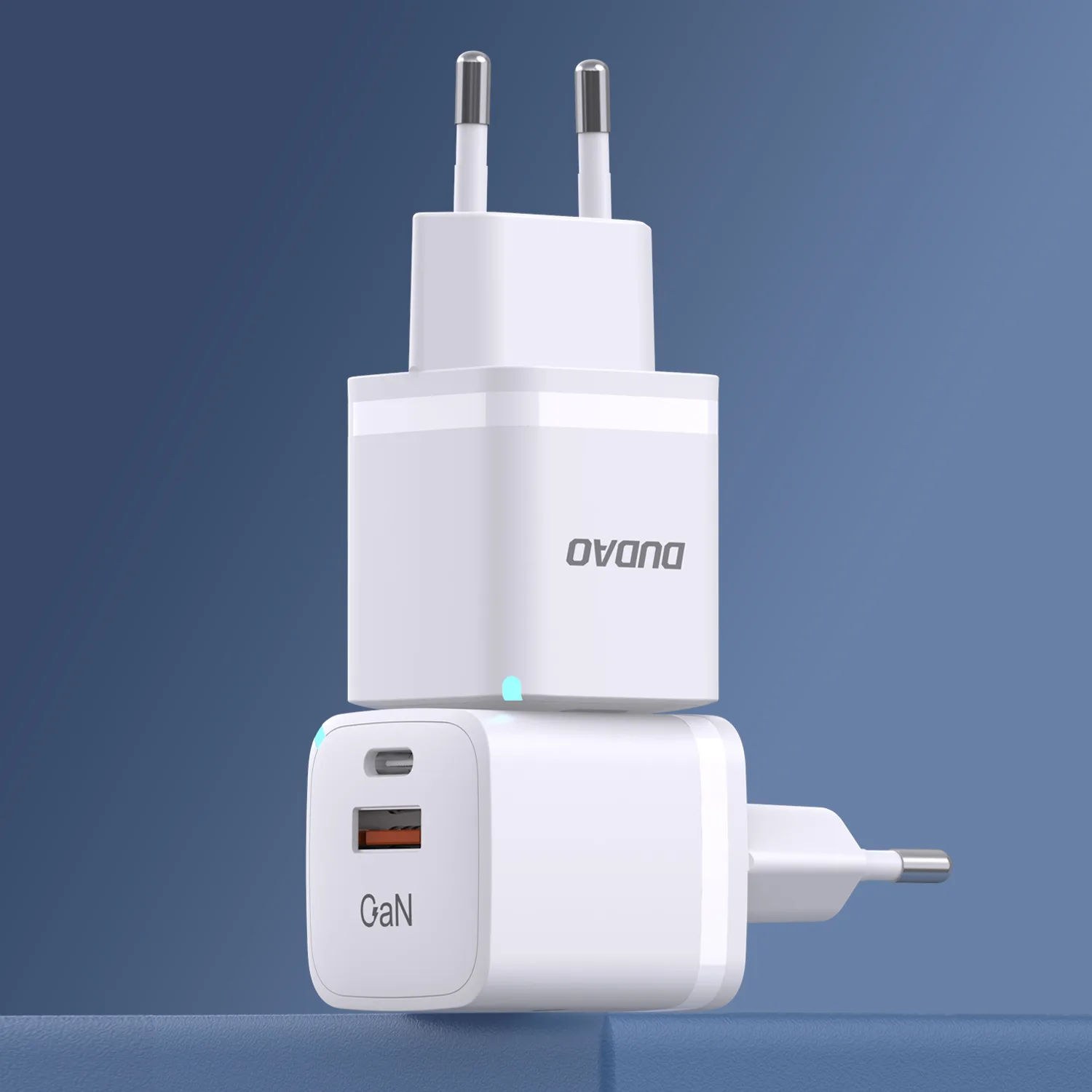 33-W-GaN-PPS-USB-C-USB-A-Wandladegerät, weiß 2