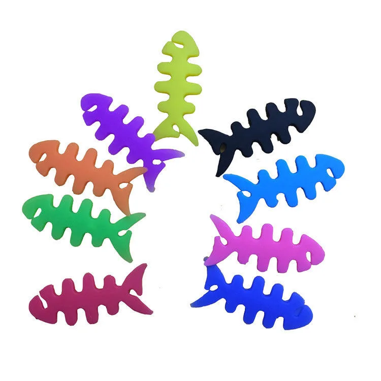 Weißer Kabelhalter für Kopfhörer in Fischform 4