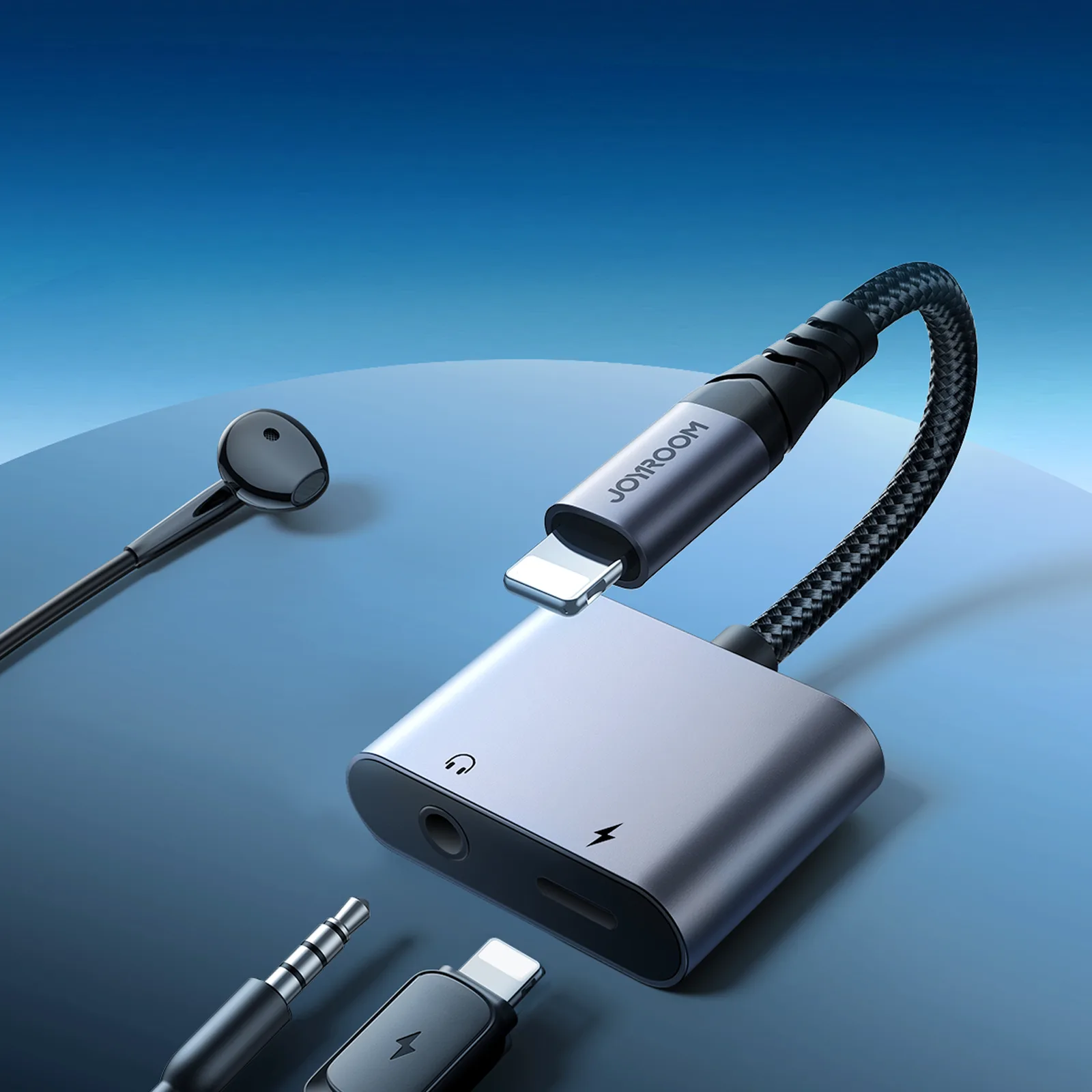 2-u-1 adapter za iPhone: punjač + Lightning na 3,5 mm mini-jack za slušalice, crni 10