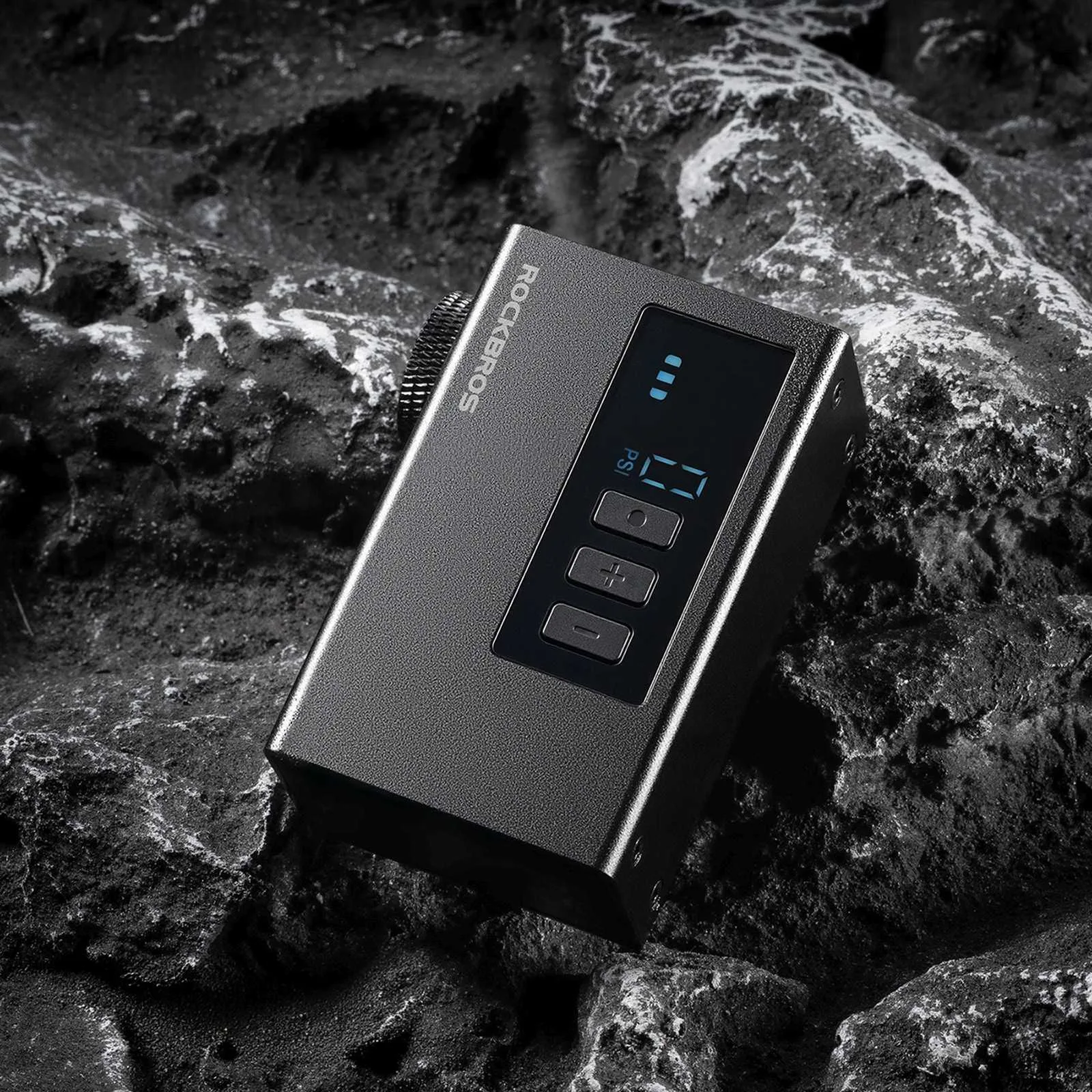 420 mAh LED biciklistička pumpa na baterije - 120 psi - crna 4