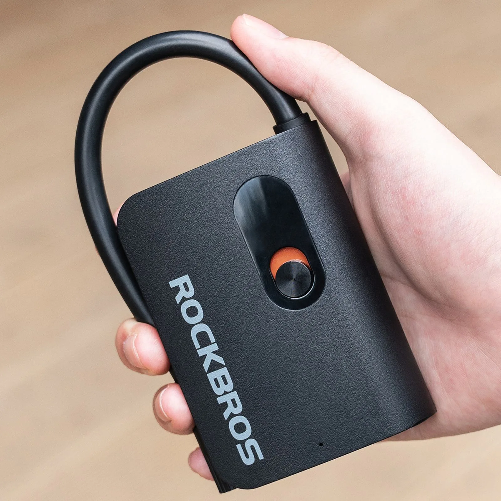 Schrader USB-C 70 psi Pompă de aer reîncărcabilă pentru accesorii sportive 3