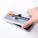 Szkło hartowane na iPhone 14 Pro z aplikatorem Glas.tR EZ Fit - 2 szt. 11