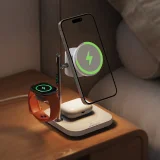 Ładowarka bezprzewodowa 4w1 na telefon zegarek słuchawki z lampką nocną 25W - biała 7