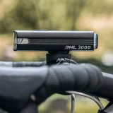 Predné svetlo na bicykel s káblom USB-C, 3000 lm – čierne 9