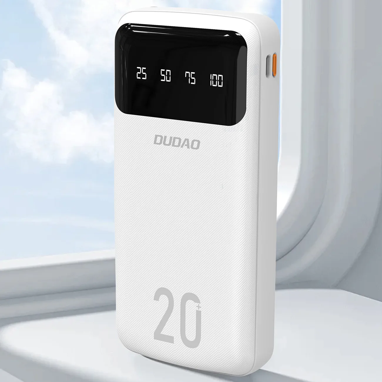 Powerbank K6Pro+ 20000mAh z wbudowanymi kablami USB-C microUSB iPhone Lightning - biały 5