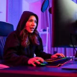 Mysz bezprzewodowa gamingowa optyczna z akumulatorem oświetleniem RGB 3200 DPI - czarna 10