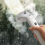UWANT Y200 600W szőnyeg- és kárpittisztító porszívó - fehér színben 7