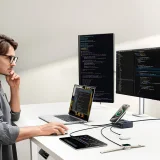 5-in-1-Ladestation USB-A auf USB-C mit einziehbarem Kabel, 140 W Qi2 – Schwarz 9