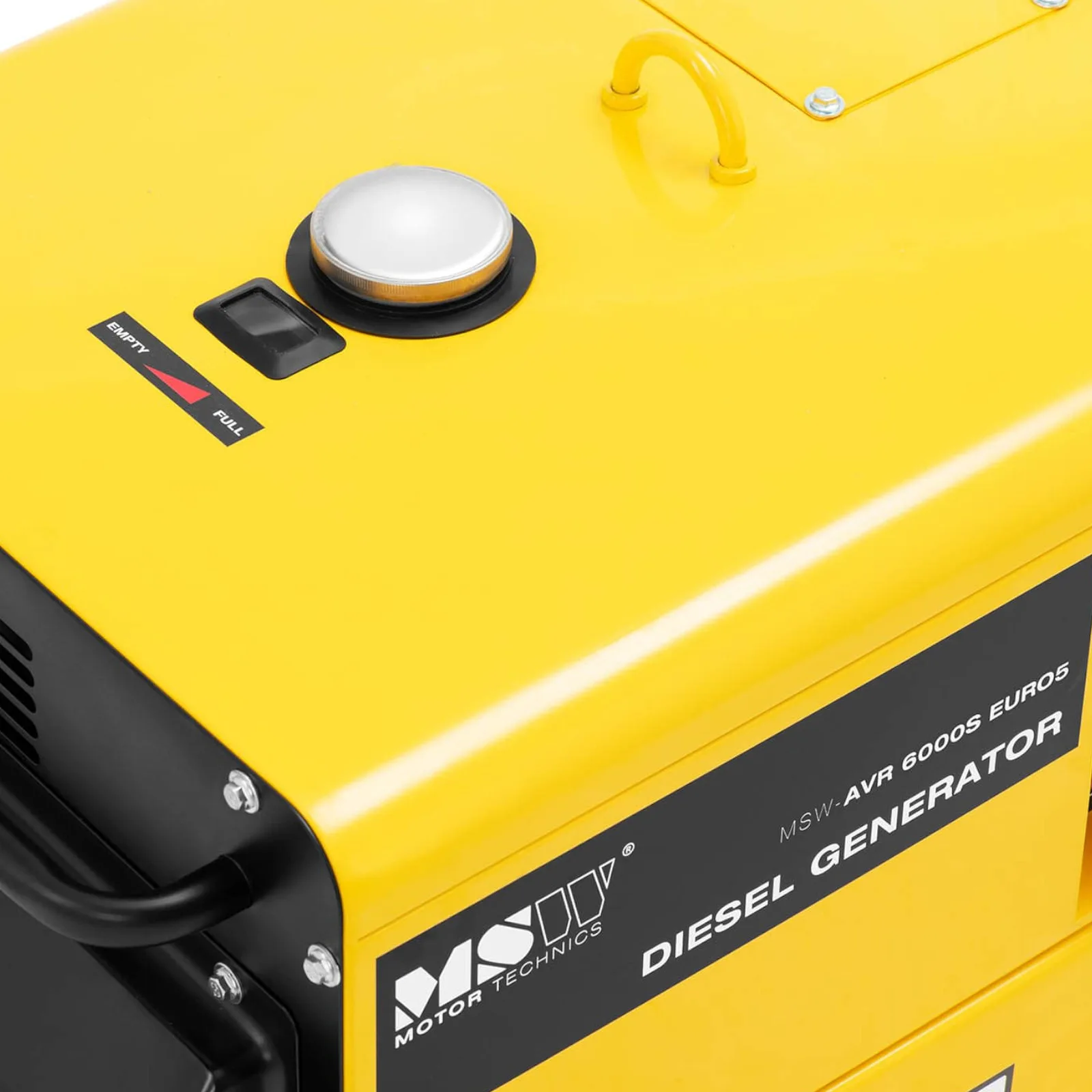 Dízel áramfejlesztő 16 l 240/400 V 6000 W AVR 4