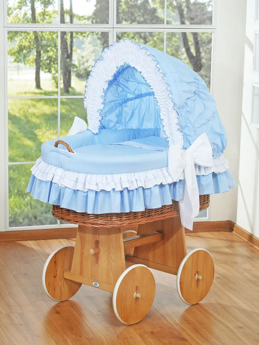 Moses Basket Wicker hood crib Bellamy - natural + blue bedding 4