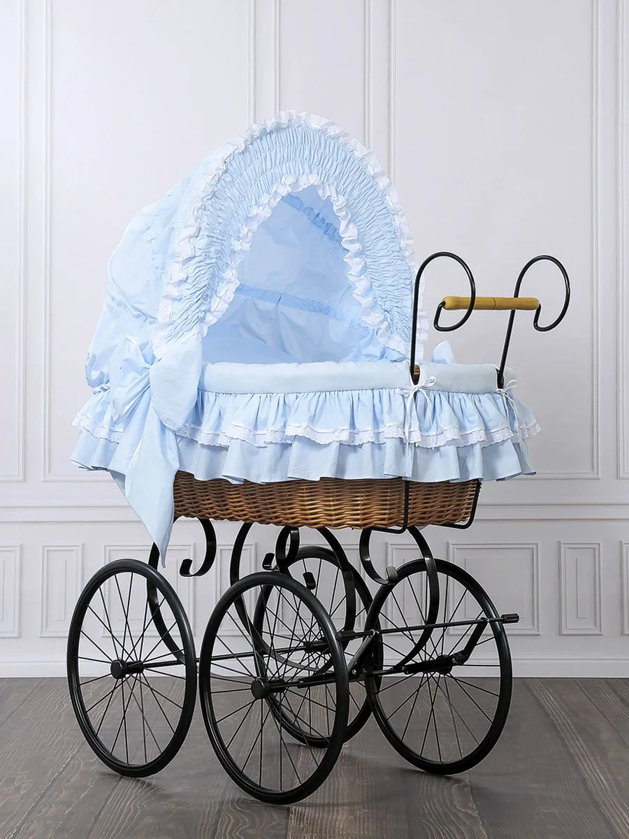 Moses Basket Wicker hood crib Retro wicker crib Victoria - natural + blue bedding 2