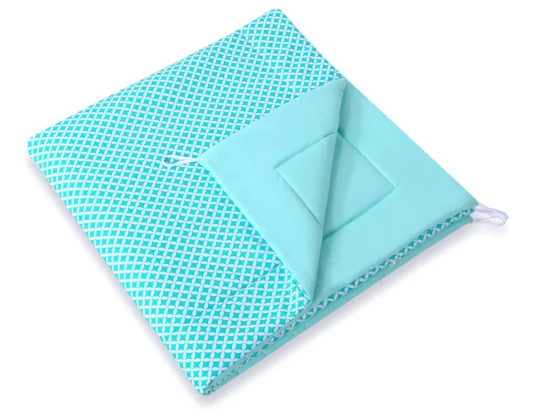 Double-sided teepee playmat with filling - rosette mint